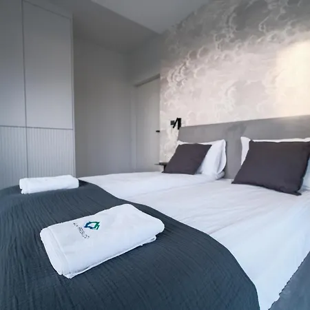 Laguna Beskidow - Royal *