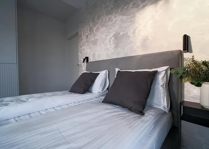 Laguna Beskidow - Royal * זאז'צ'ה